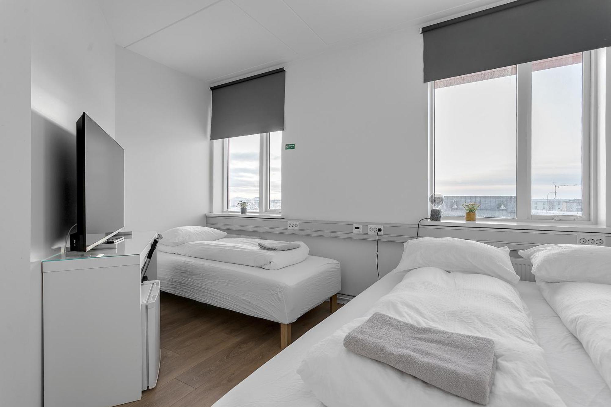 Bank Guesthouse By Kef Airport Keflavik Exterior photo